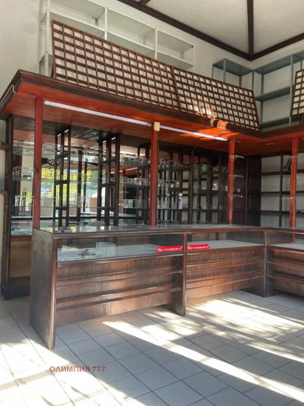 Продава  магазин гр. Гулянци, област Плевен
      42 кв.м