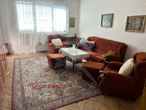 Продава 4-стаен, гр. асеновград, област пловдив