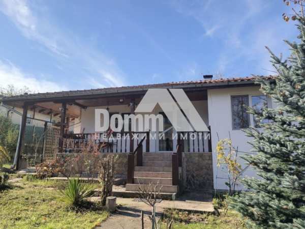 Продава къща, с. горен чифлик, област варна