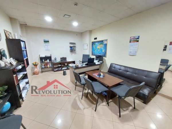 Продава магазин, гр. кърджали, център