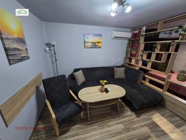 Продава 1-стаен, гр. шумен, тракия