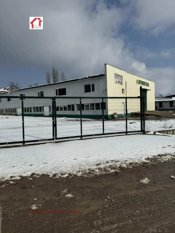 Продава парцел, гр. оряхово, област враца