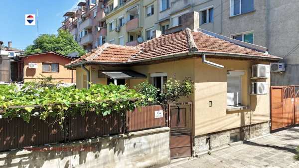 Продава къща, гр. русе, ялта