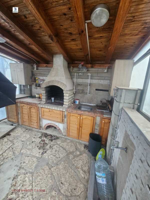 Продава къща, гр. балчик, област добрич