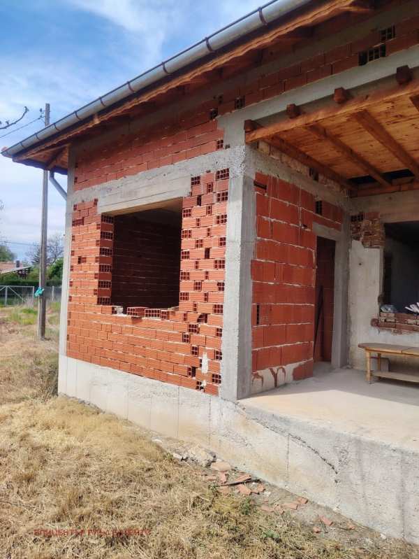 Продава къща, с. долна диканя, област перник