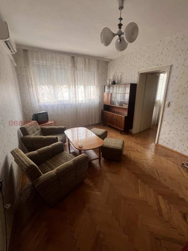 Продава 3-стаен, гр. силистра, митница