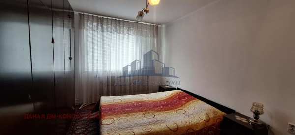 Продава 4-стаен, гр. шумен, център