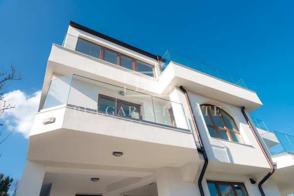 Продава 4-стаен, гр. варна, м-т евксиноград