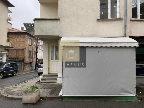 Продава  магазин гр. Царево, област Бургас
      22 кв.м