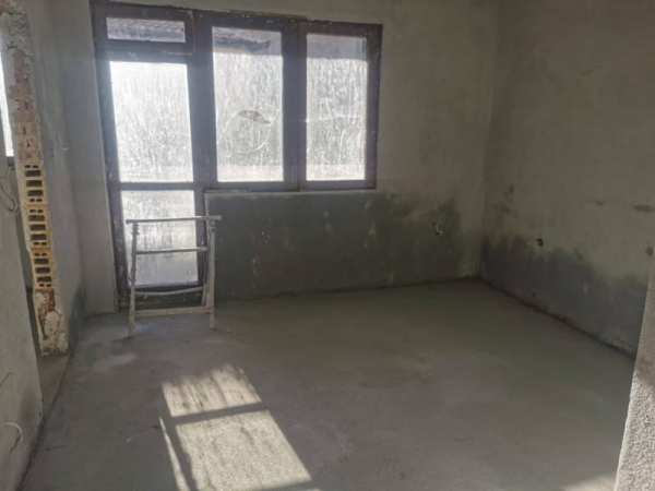 Продава 2-стаен, гр. кърджали, боровец