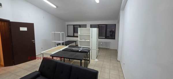 Продава офис, гр. перник, димова махала