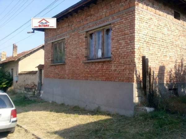 Продава къща, гр. гулянци, област плевен