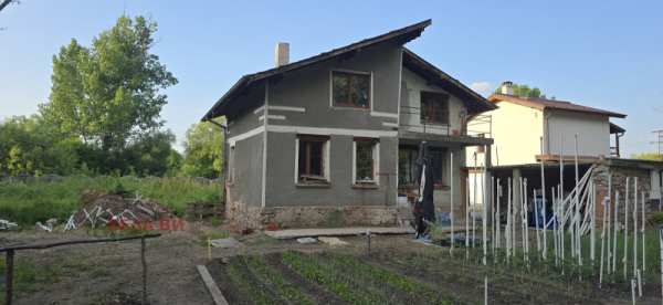 Продава  къща с. Стефаново, област Перник
      92 кв.м