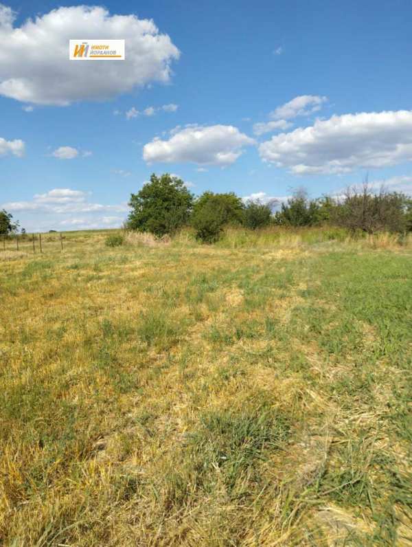 Продава парцел, с. поликраище, област велико търново