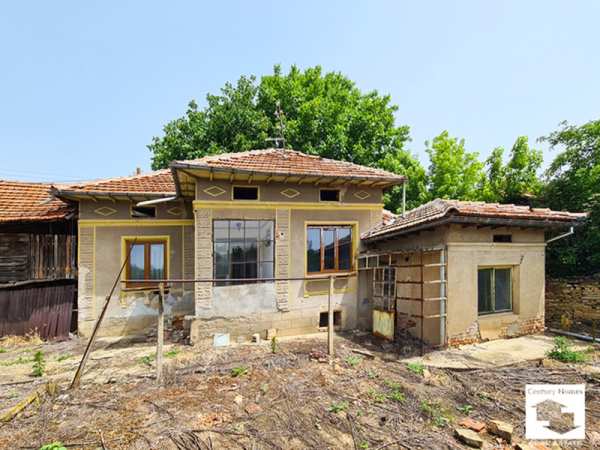 Продава къща, с. долна липница, област велико търново