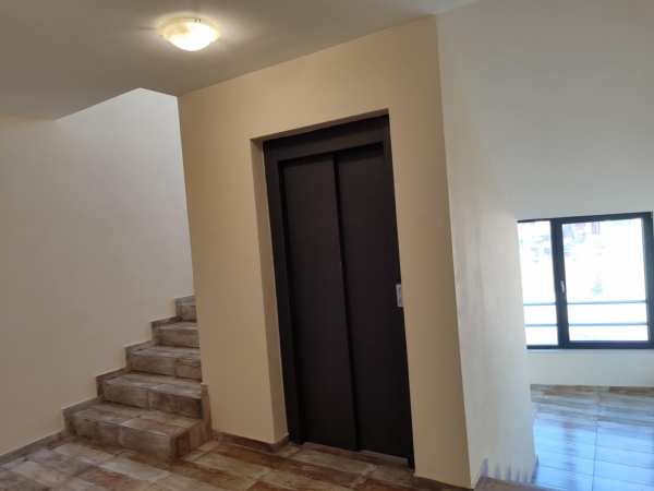 Продава 3-стаен, гр. враца, център