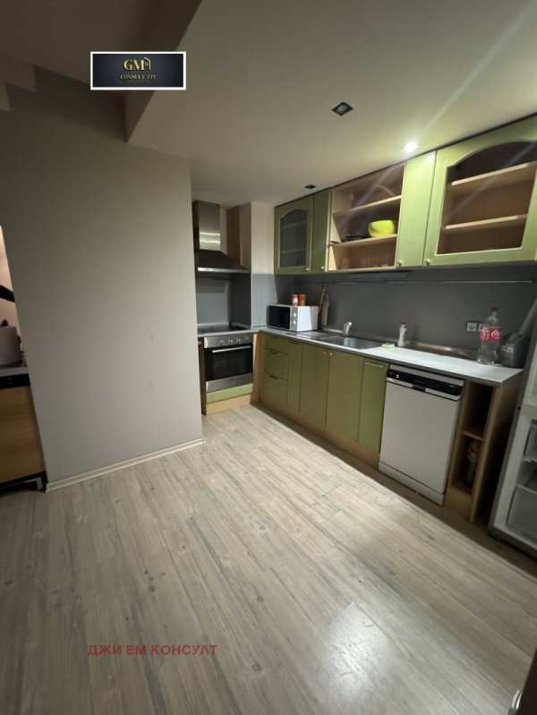 Продава многостаен, гр. плевен, идеален център