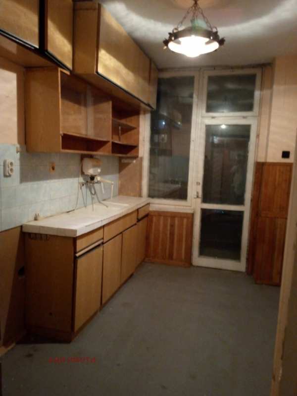 Продава 2-стаен, гр. сопот, област пловдив