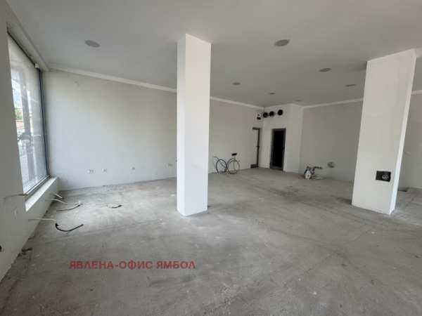 Продава  магазин град Ямбол, Аврен
      214 кв.м