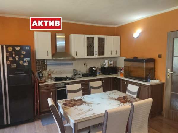Продава 4-стаен, гр. търговище, вароша