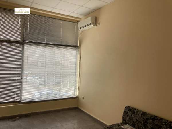 Дава под наем офис, гр. велико търново, център