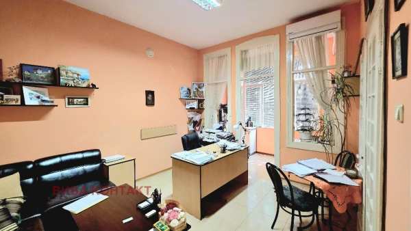 Дава под наем офис, гр. варна, център
