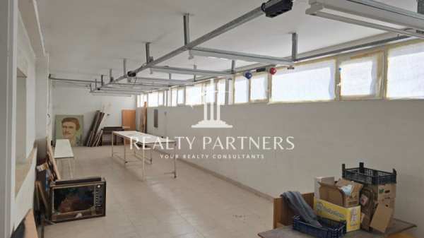 Дава под наем офис, гр. перник, твърди ливади