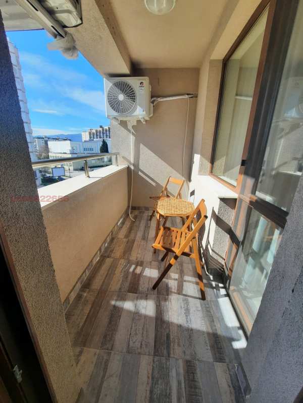 Дава под наем 2-стаен, гр. пазарджик, идеален център