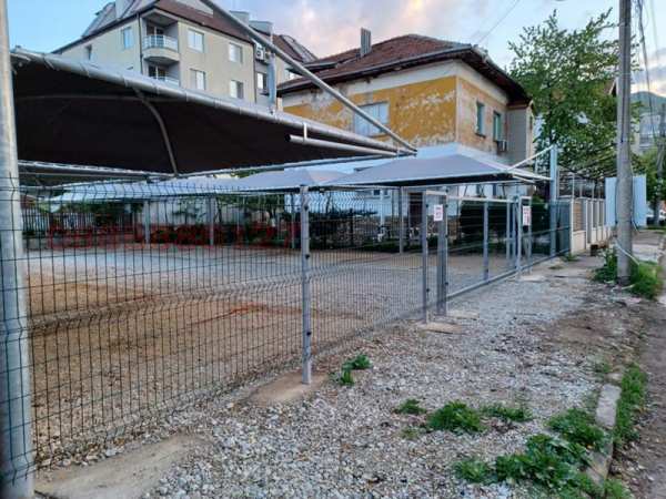 Дава под наем гараж, паркомясто, гр. враца, квартал 72