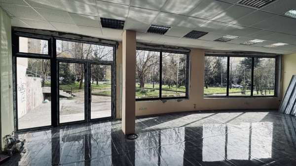 Дава под наем магазин, гр. бургас, център