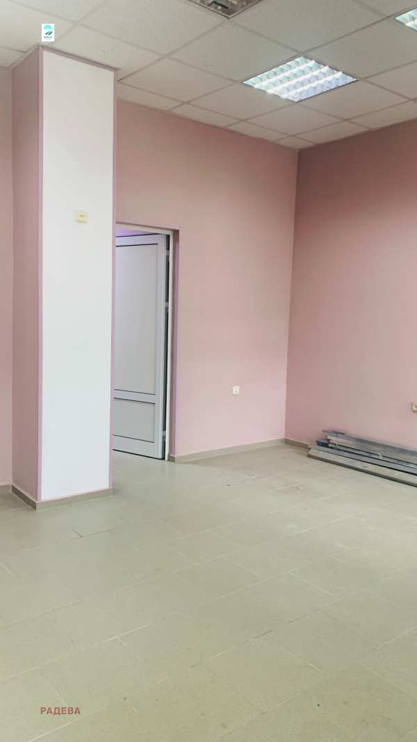 Дава под наем магазин, гр. русе, център