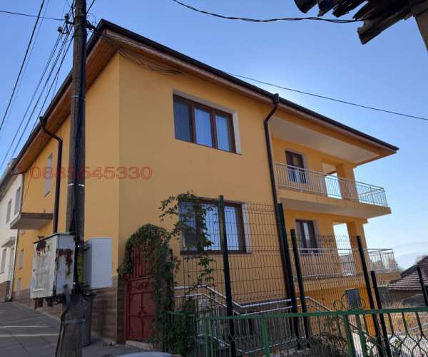 Дава под наем къща, гр. белоградчик, област видин