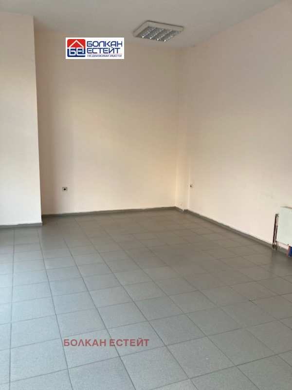 Дава под наем магазин, гр. велико търново, акация