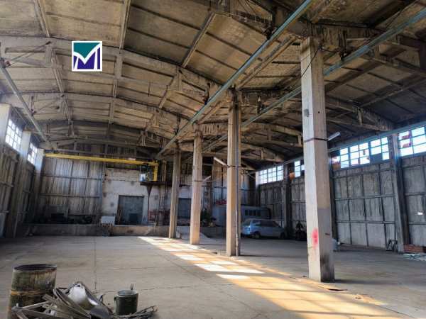 Дава под наем  пром. помещение град Враца, Промишлена зона
      932 кв.м