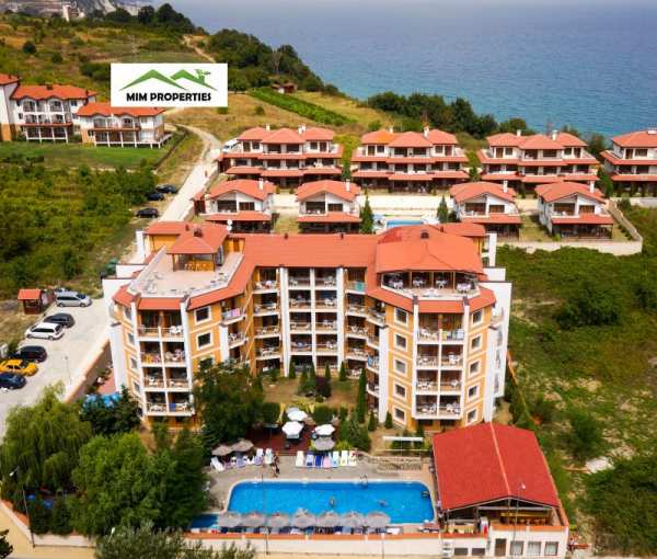 Дава под наем хотел, гр. бяла, област варна