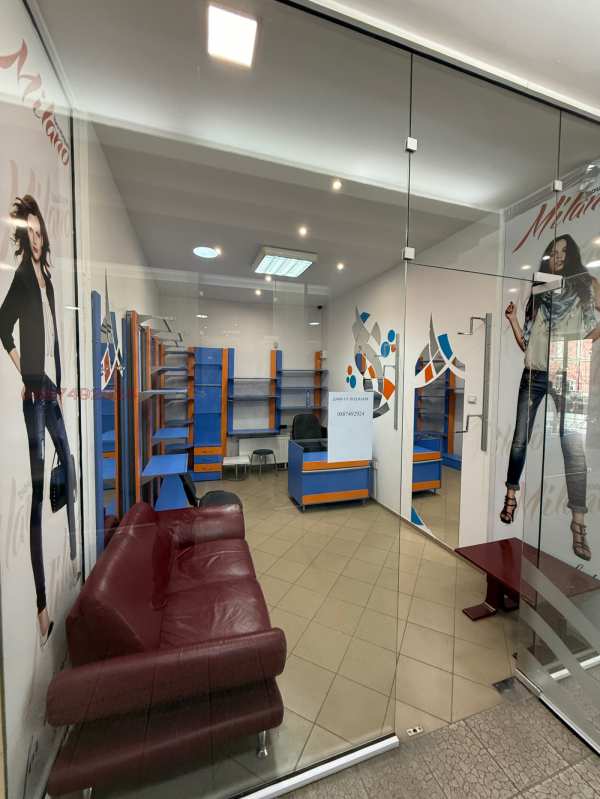 Дава под наем магазин, гр. плевен, идеален център