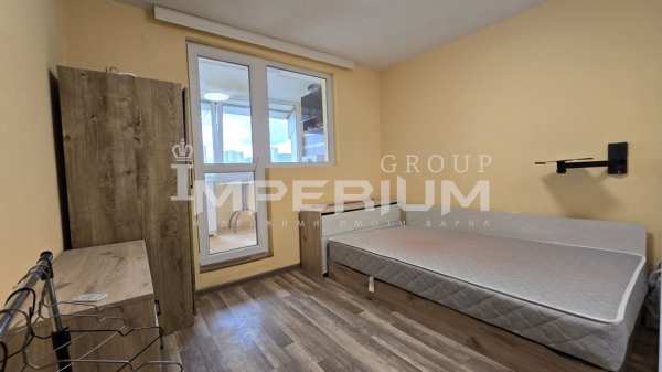 Дава под наем 1-стаен, гр. варна, левски 1