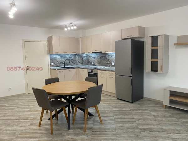 Дава под наем 3-стаен, гр. божурище, област софия област