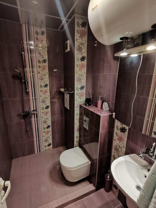 Дава под наем 3-стаен, гр. бургас, възраждане