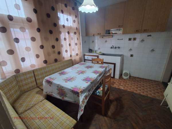 Дава под наем къща, с. присово, област велико търново