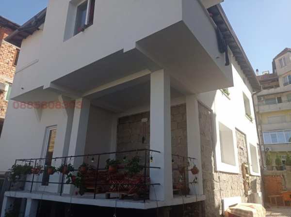 Дава под наем къща, гр. сандански, област благоевград