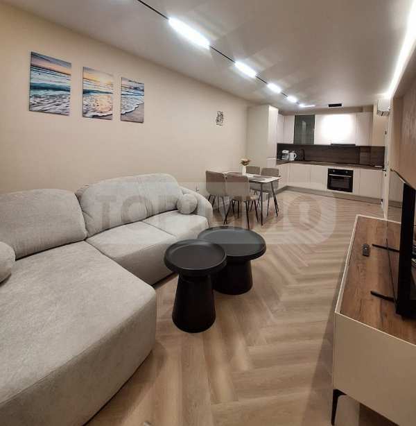 Дава под наем 2-стаен, гр. варна, бриз