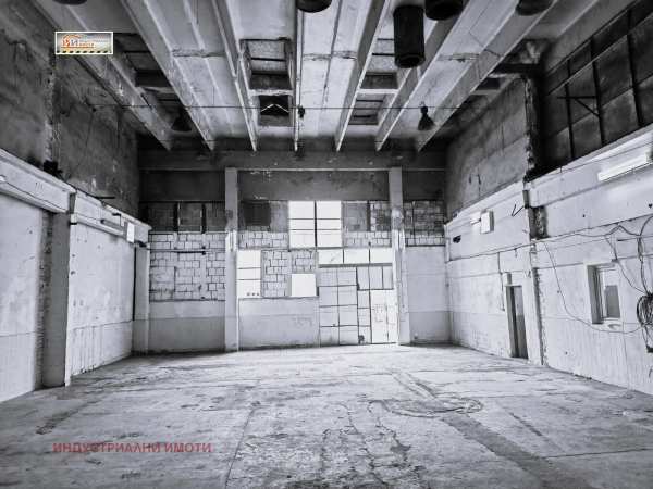 Дава под наем склад, гр. пловдив, индустриална зона - север