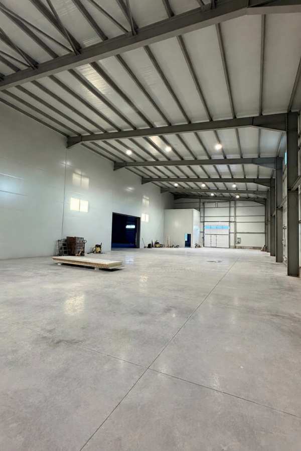 Дава под наем склад, гр. пловдив, индустриална зона - север