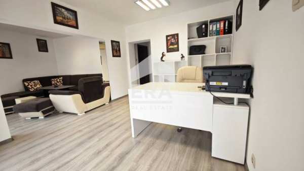 Дава под наем офис, гр. търговище, център