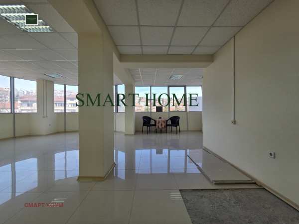 Дава под наем офис, гр. велико търново, център