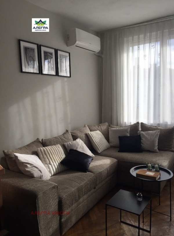 Дава под наем 2-стаен, гр. пазарджик, идеален център