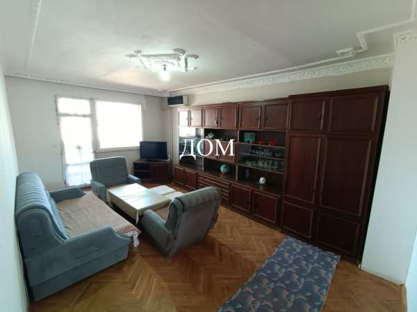 Дава под наем 4-стаен, гр. шумен, болницата