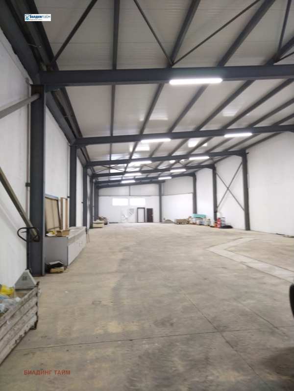 Дава под наем склад, гр. шумен, добруджански