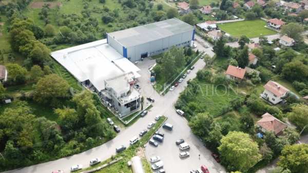 Дава под наем  пром. помещение град Кюстендил, Запад
      3500 кв.м